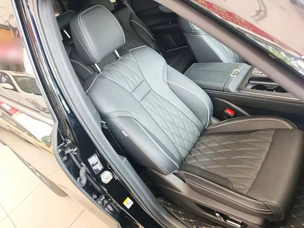 GAC Motor Trumpchi GS8 — фото 25