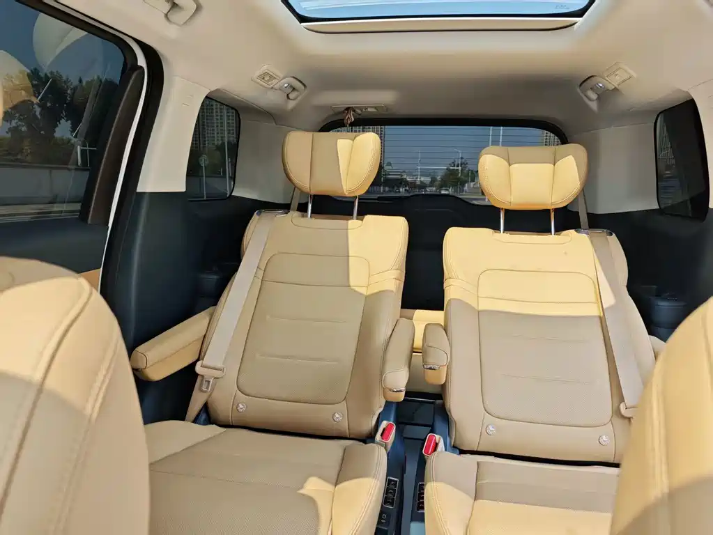 GAC Motor Trumpchi E8 — фото 9