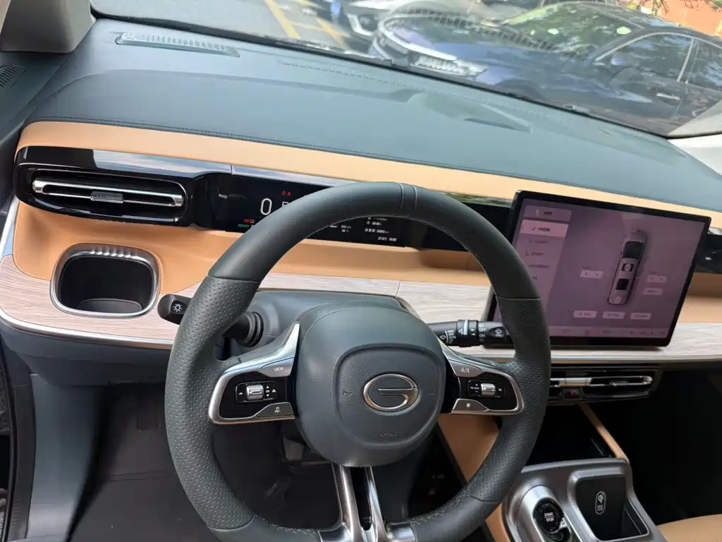 GAC Motor Trumpchi E8 — фото 13