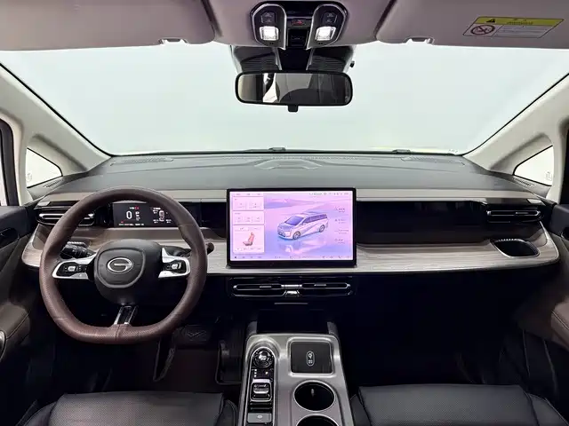 GAC Motor Trumpchi E8 — фото 4