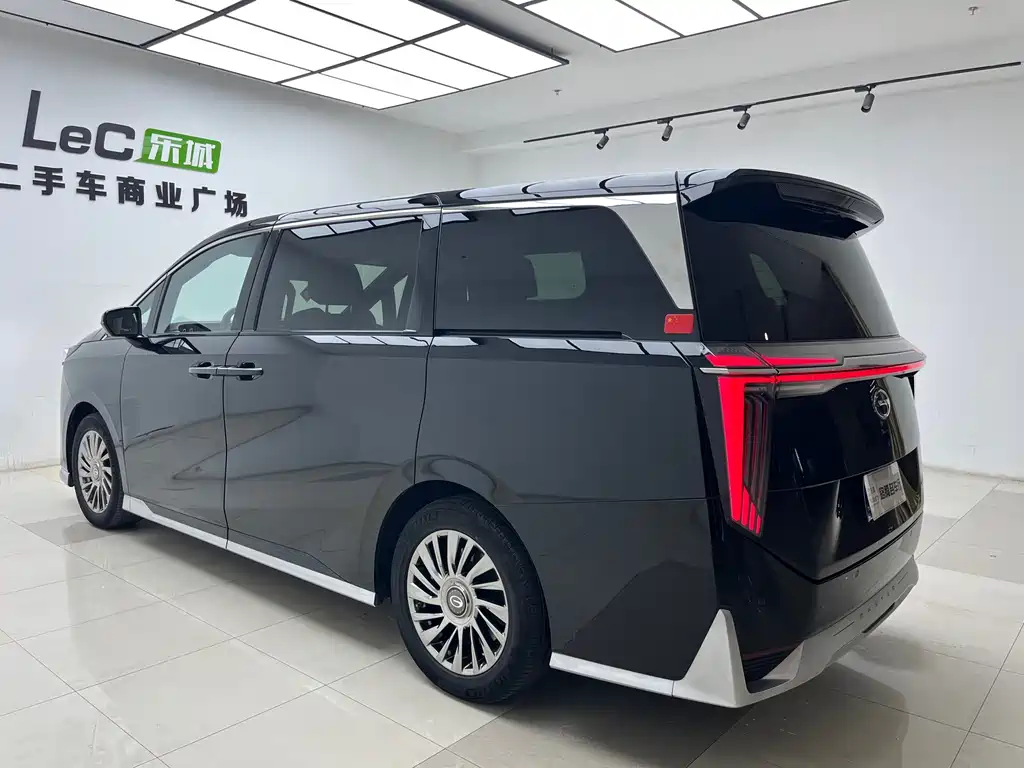 GAC Motor Trumpchi M8 — фото 8