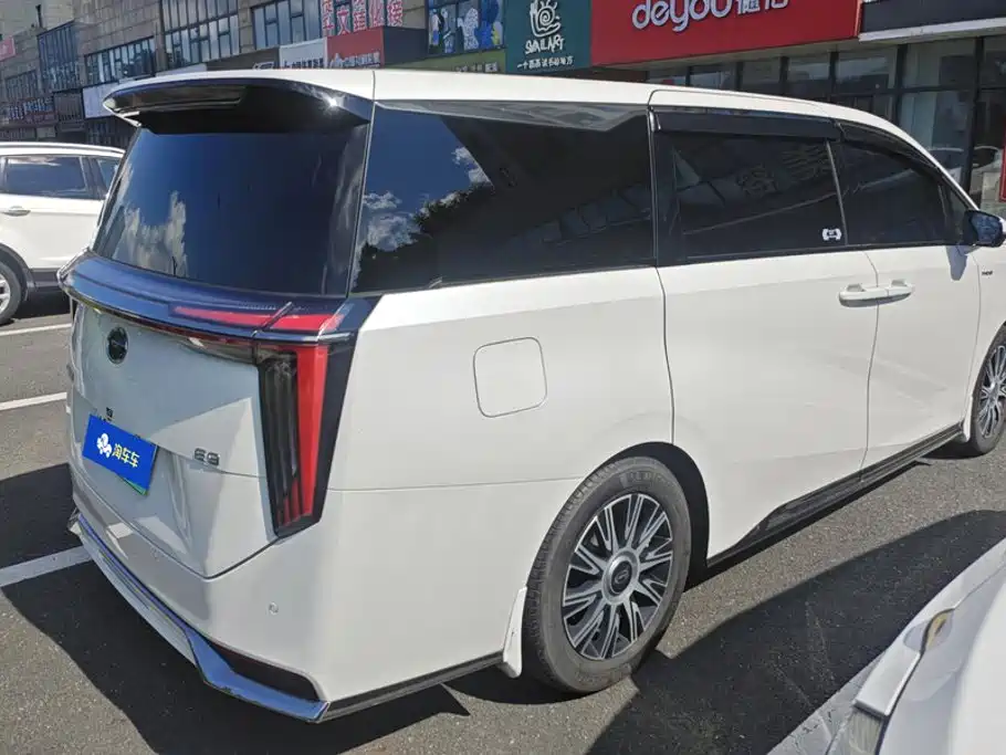 GAC Motor Trumpchi E9 — фото 3