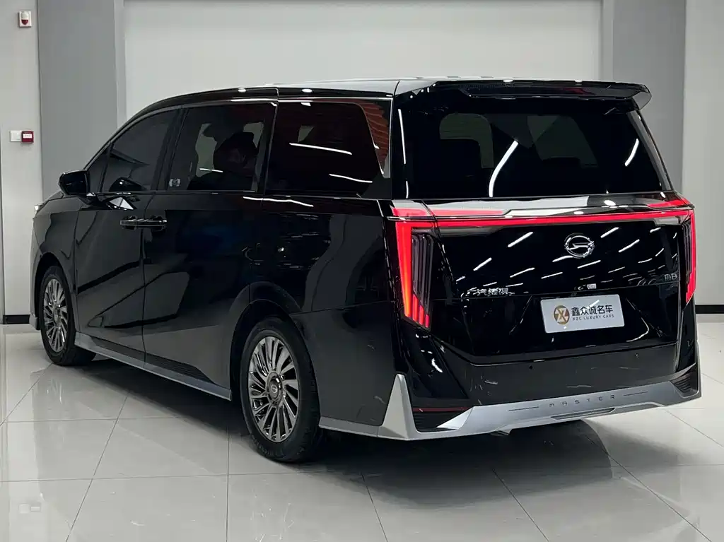 GAC Motor Trumpchi M8 — фото 20