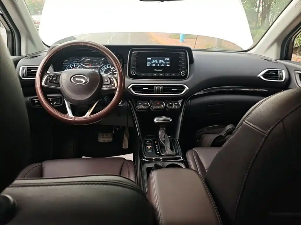 GAC Motor Trumpchi GS4 — фото 10
