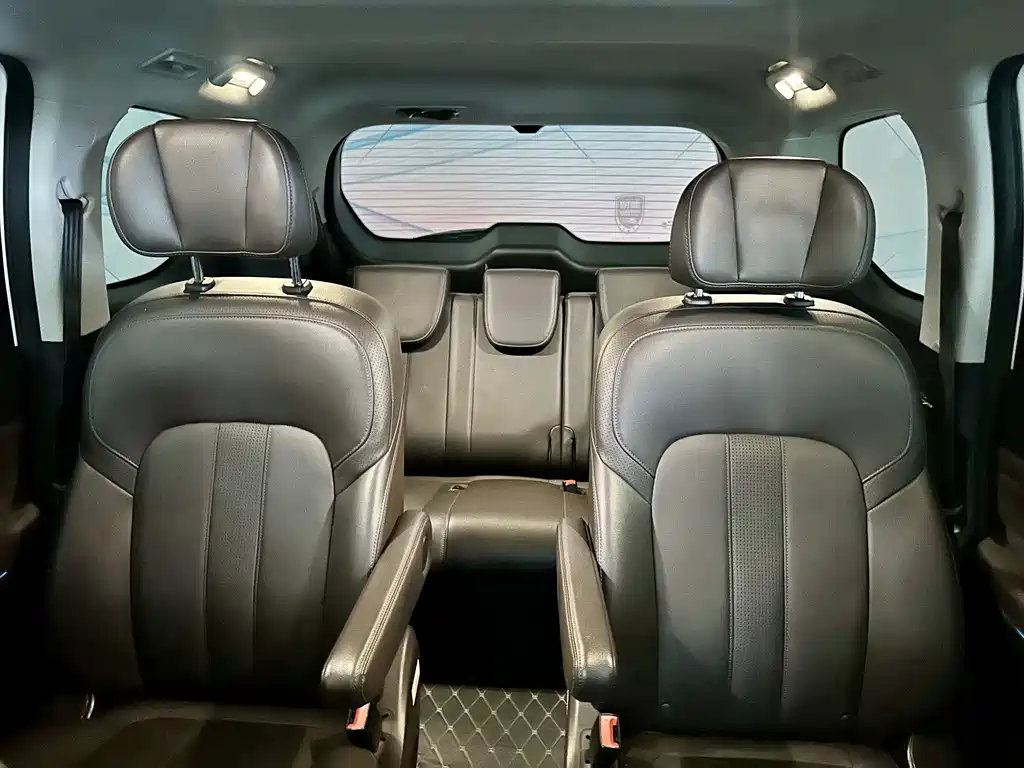 GAC Motor Trumpchi M6 — фото 15