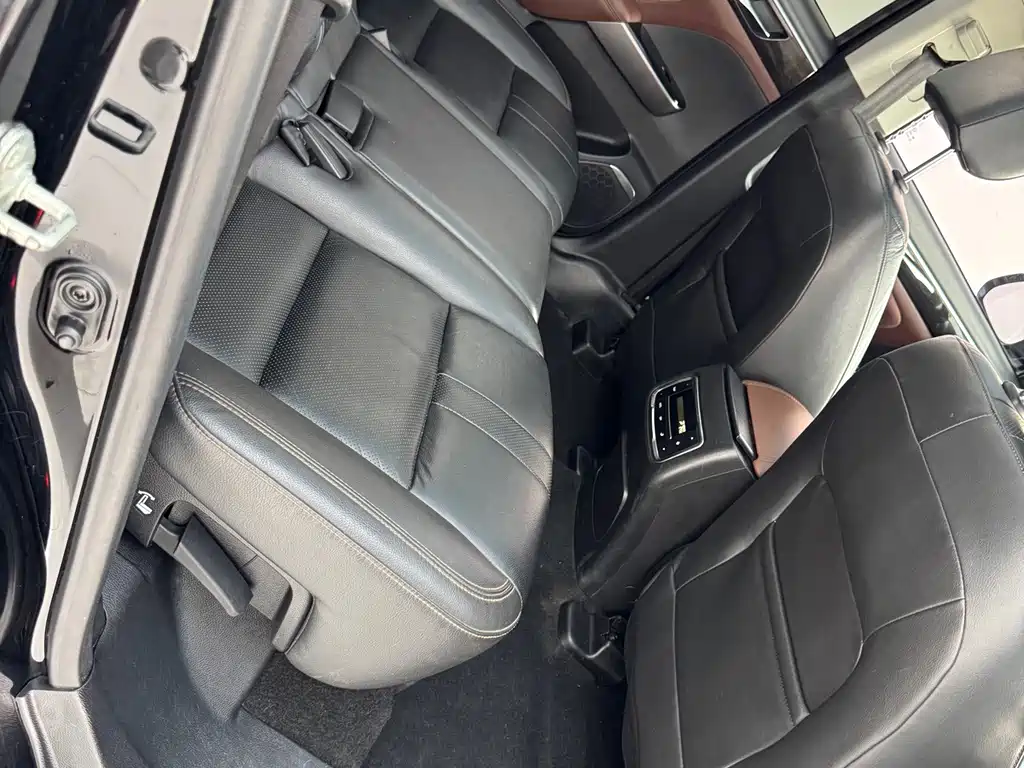 GAC Motor Trumpchi GS8 — фото 5