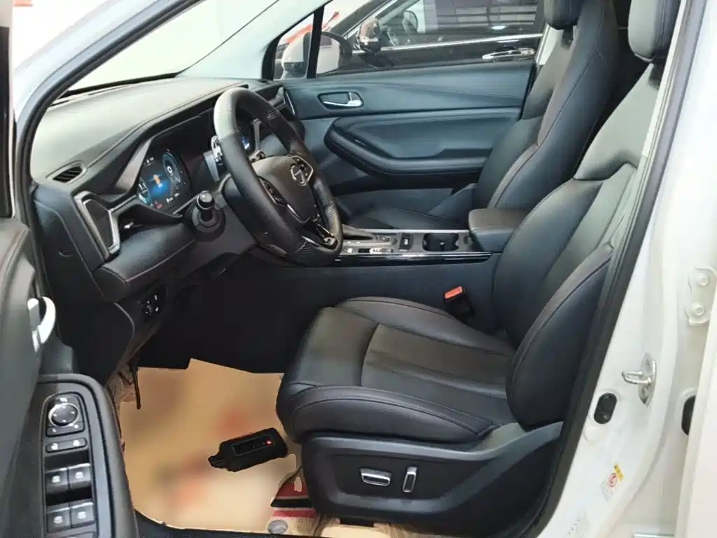 GAC Motor Trumpchi GS4 — фото 15