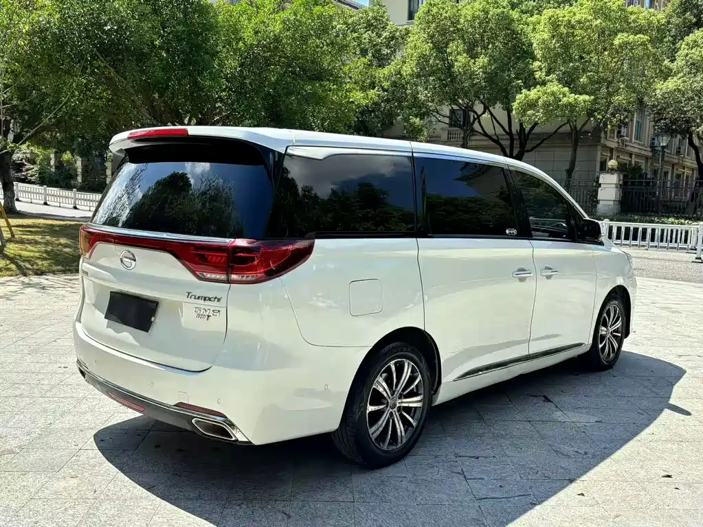 GAC Motor Trumpchi M8 — фото 14