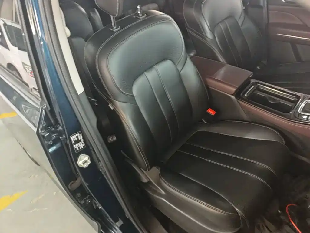 GAC Motor Trumpchi M6 — фото 25