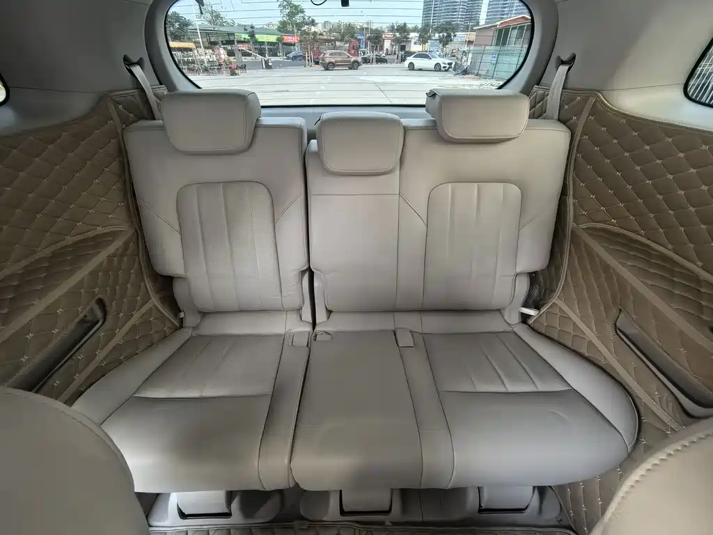 GAC Motor Trumpchi M8 — фото 28