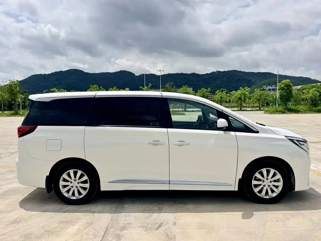 GAC Motor Trumpchi M8 — фото 7