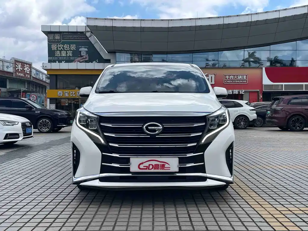 GAC Motor Trumpchi M8 — фото 2