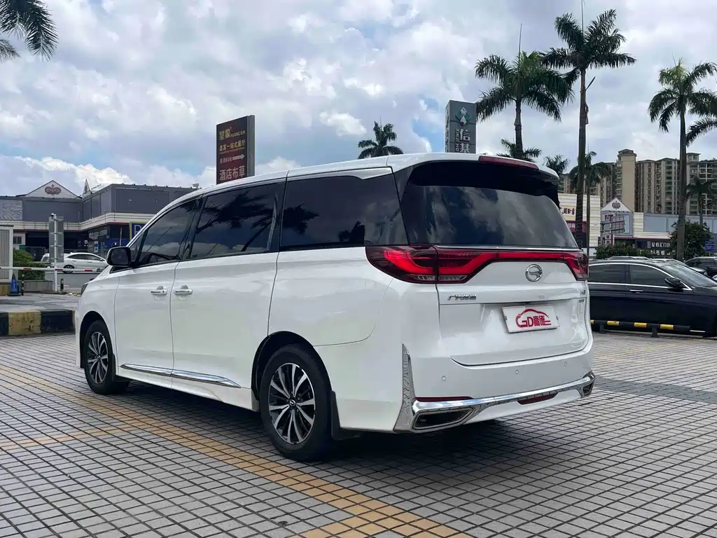 GAC Motor Trumpchi M8 — фото 6