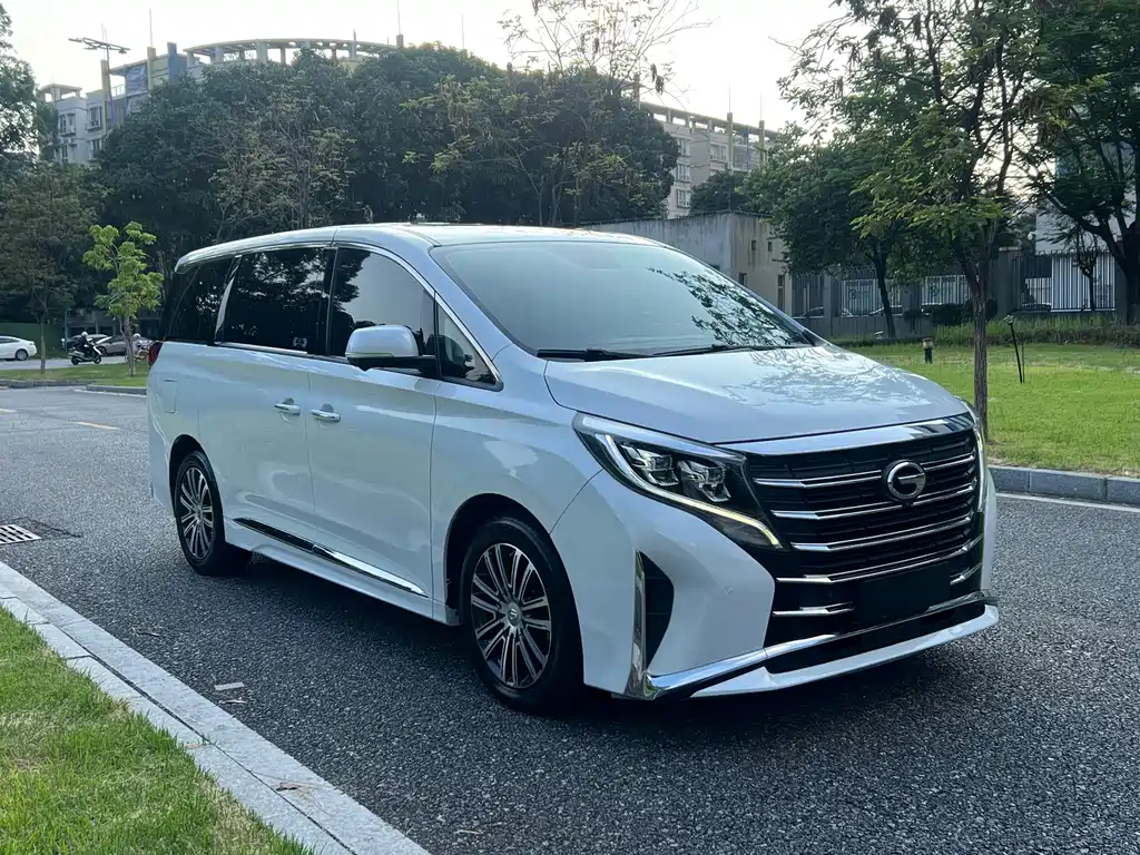 GAC Motor Trumpchi M8 — фото 3