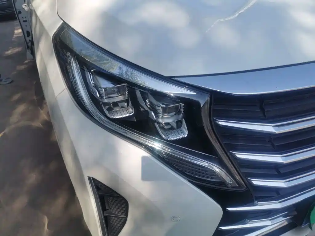 GAC Motor Trumpchi M8 — фото 25