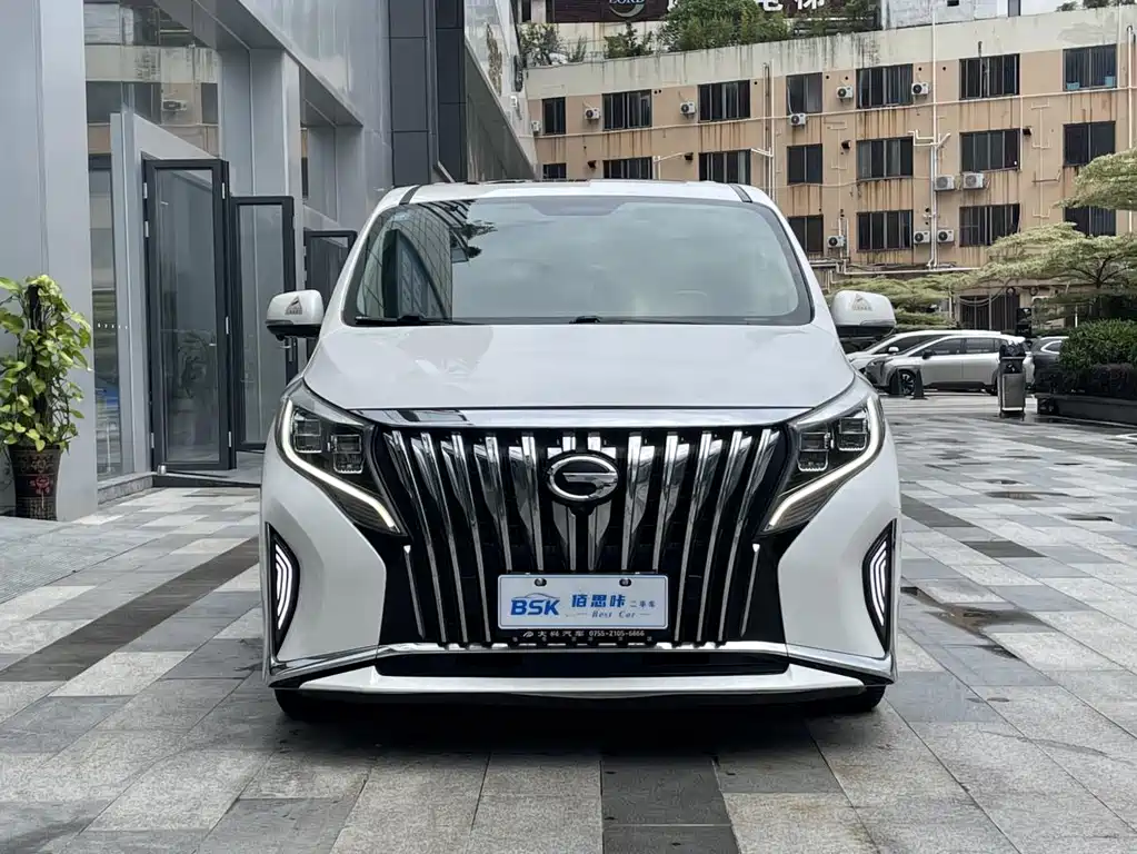 GAC Motor Trumpchi M8 — фото 2
