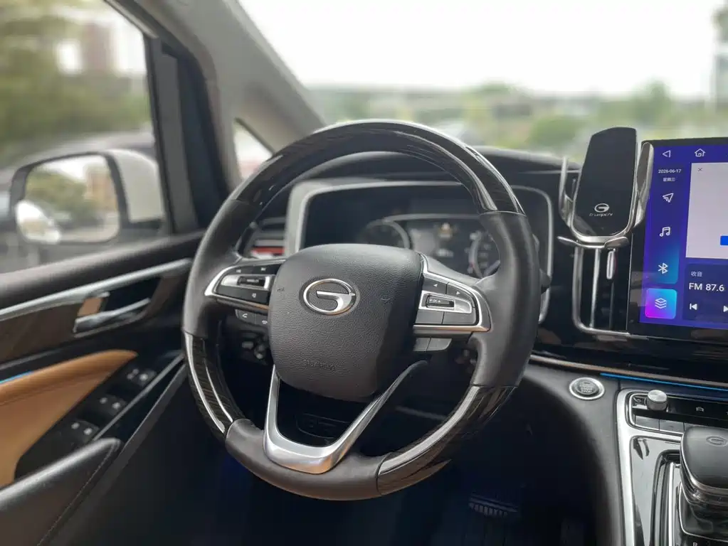GAC Motor Trumpchi M8 — фото 15