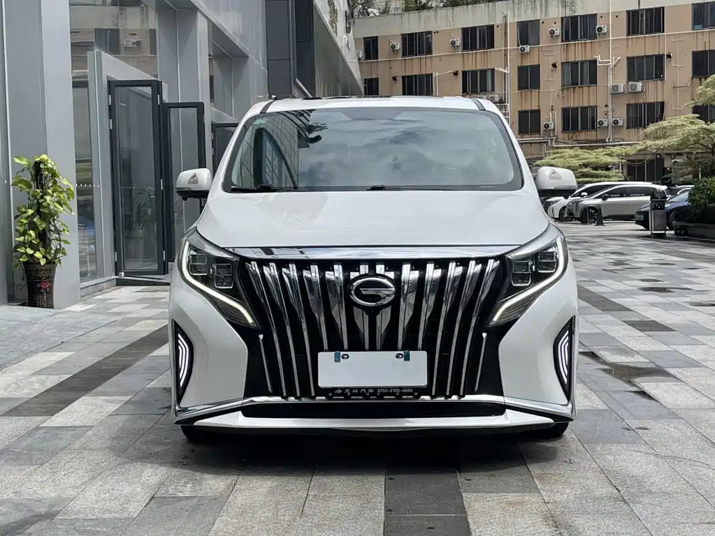 GAC Motor Trumpchi M8 — фото 23