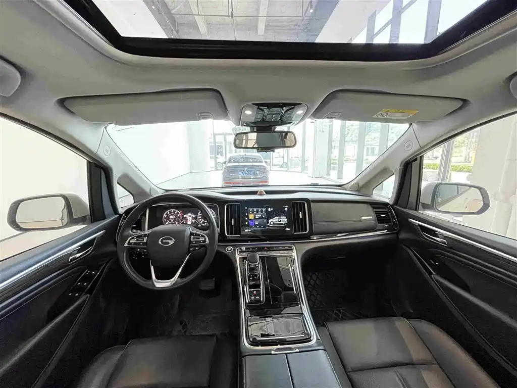 GAC Motor Trumpchi M8 — фото 11