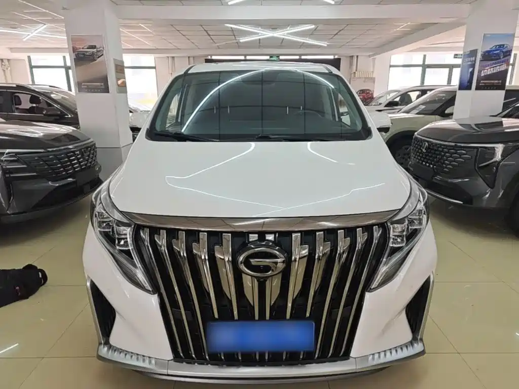 GAC Motor Trumpchi M8 — фото 3
