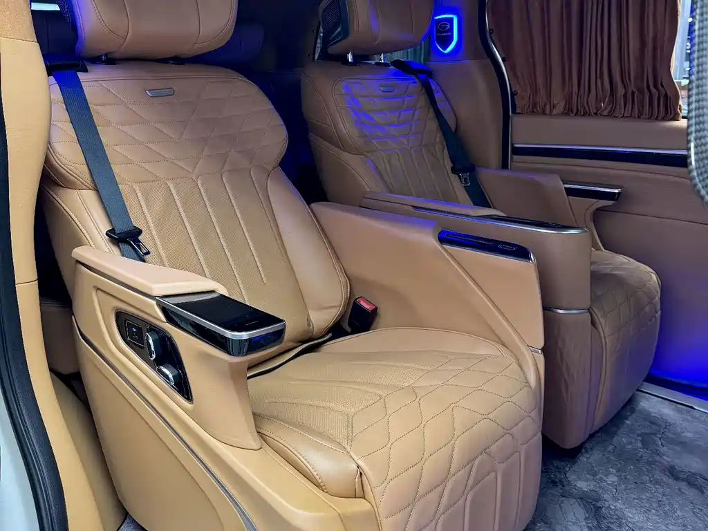 GAC Motor Trumpchi M8 — фото 3