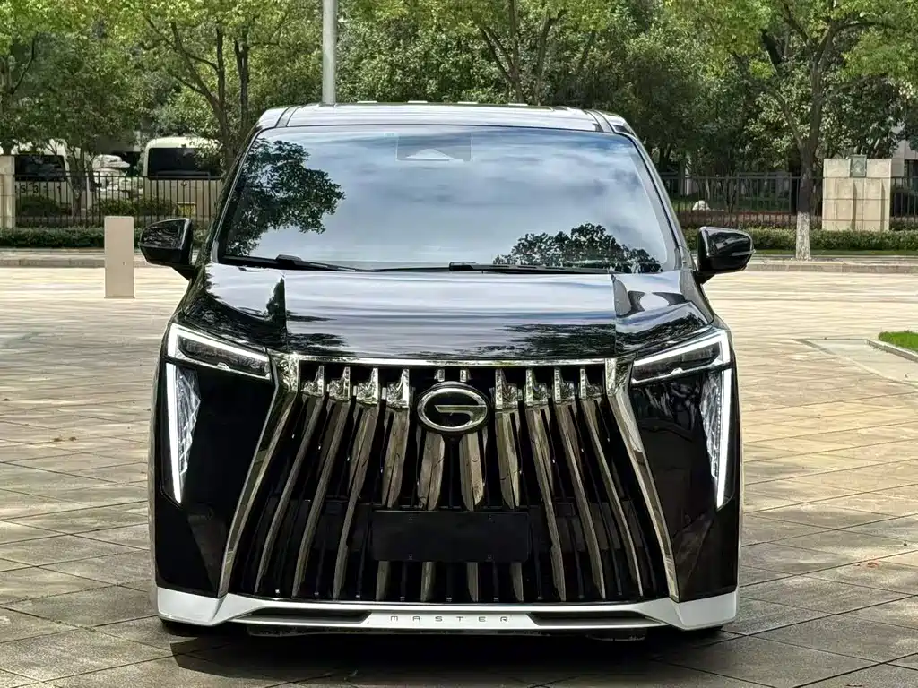 GAC Motor Trumpchi M8 — фото 2