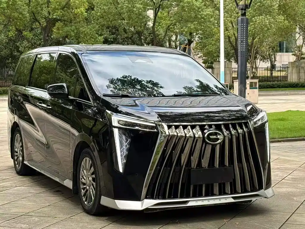 GAC Motor Trumpchi M8 — фото 3