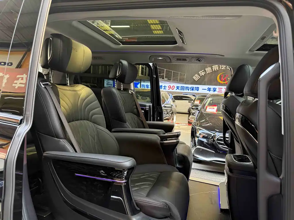 GAC Motor Trumpchi M8 — фото 23