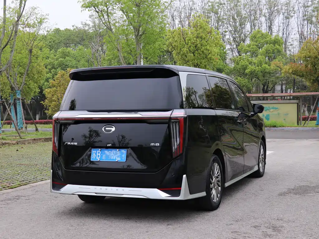 GAC Motor Trumpchi M8 — фото 3