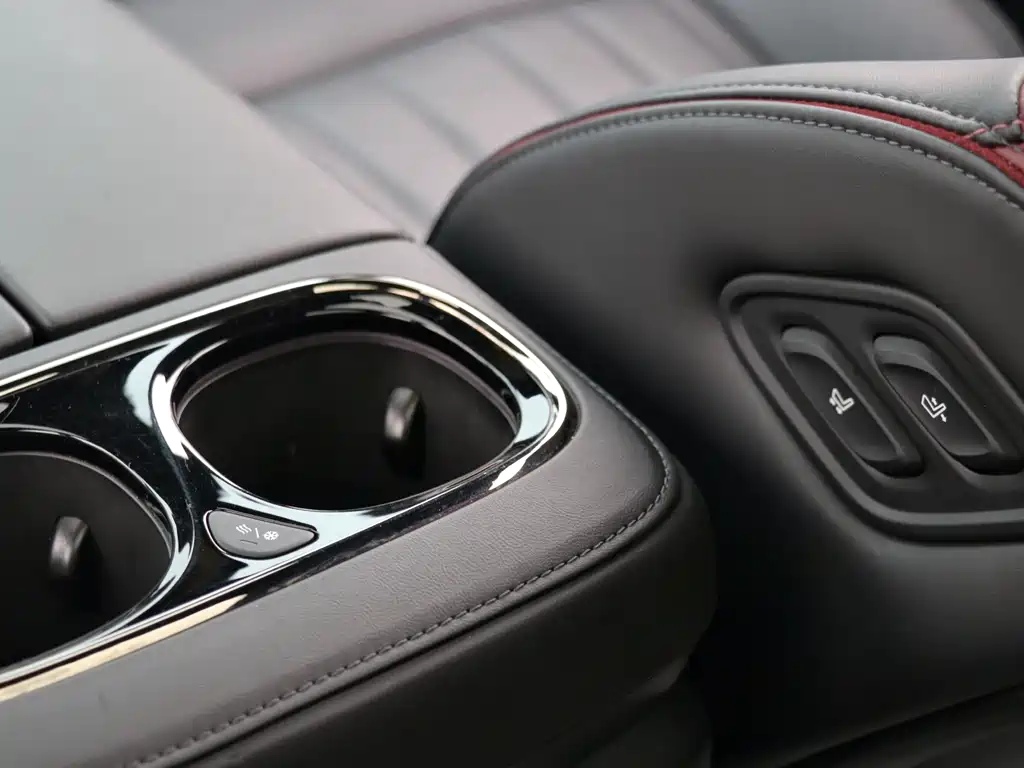 GAC Motor Trumpchi M8 — фото 30