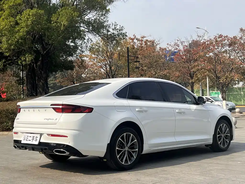 Geely Xingrui — фото 11