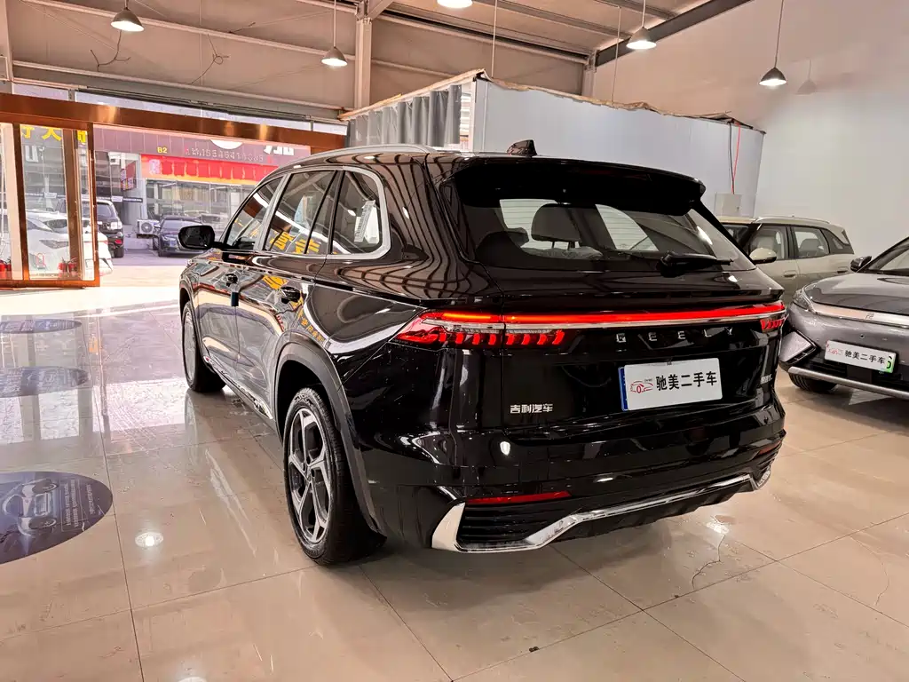 Geely Xingyue L — фото 7