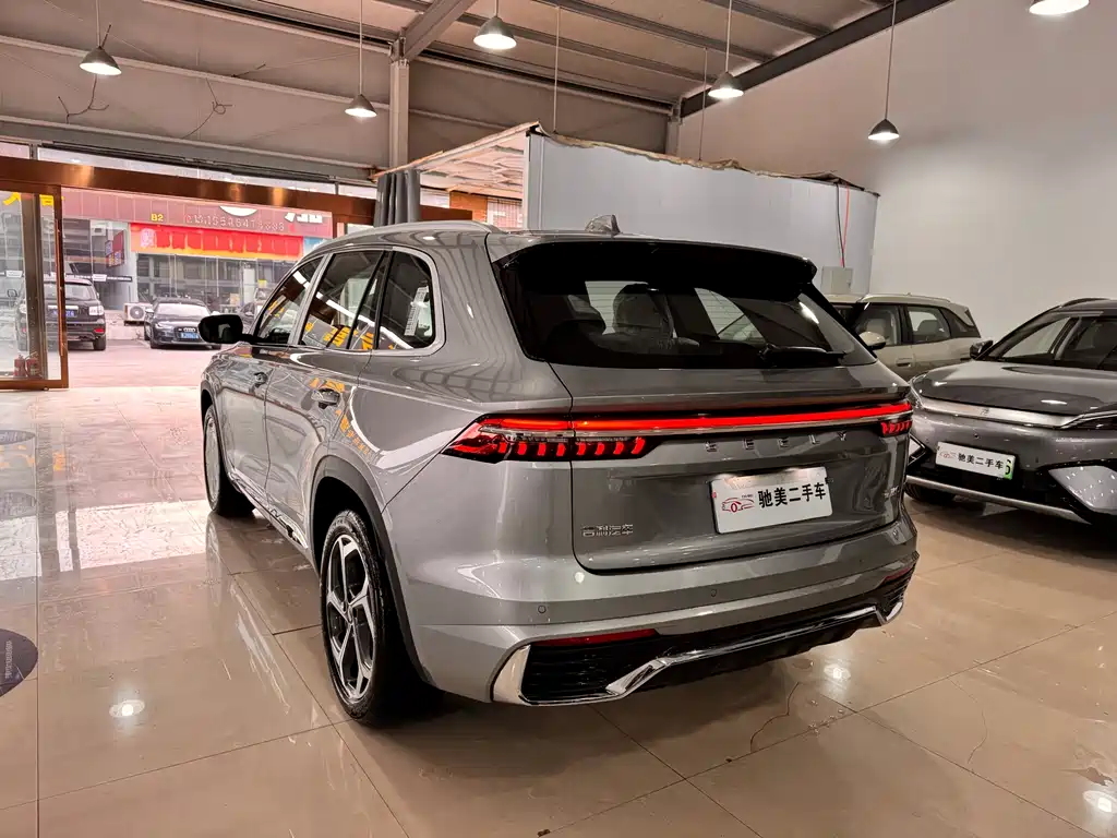 Geely Xingyue L — фото 6