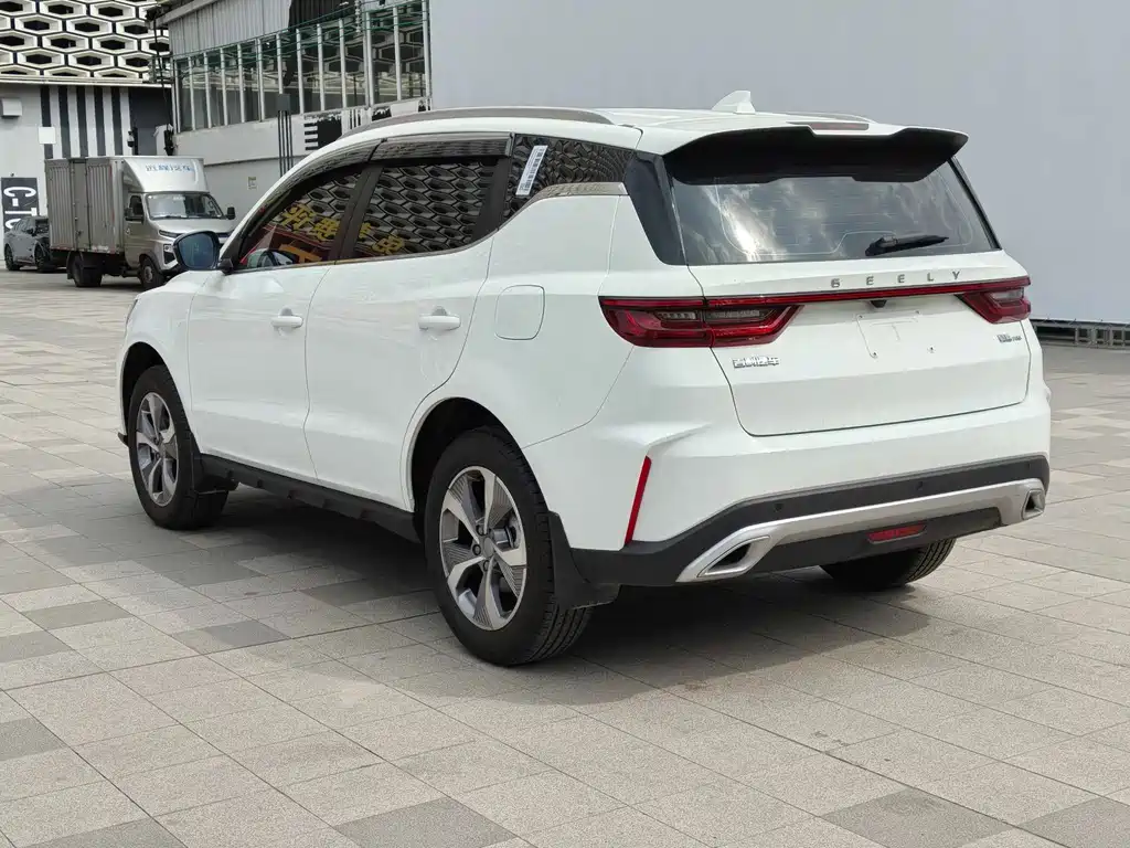 Geely Haoyue PRO — фото 3