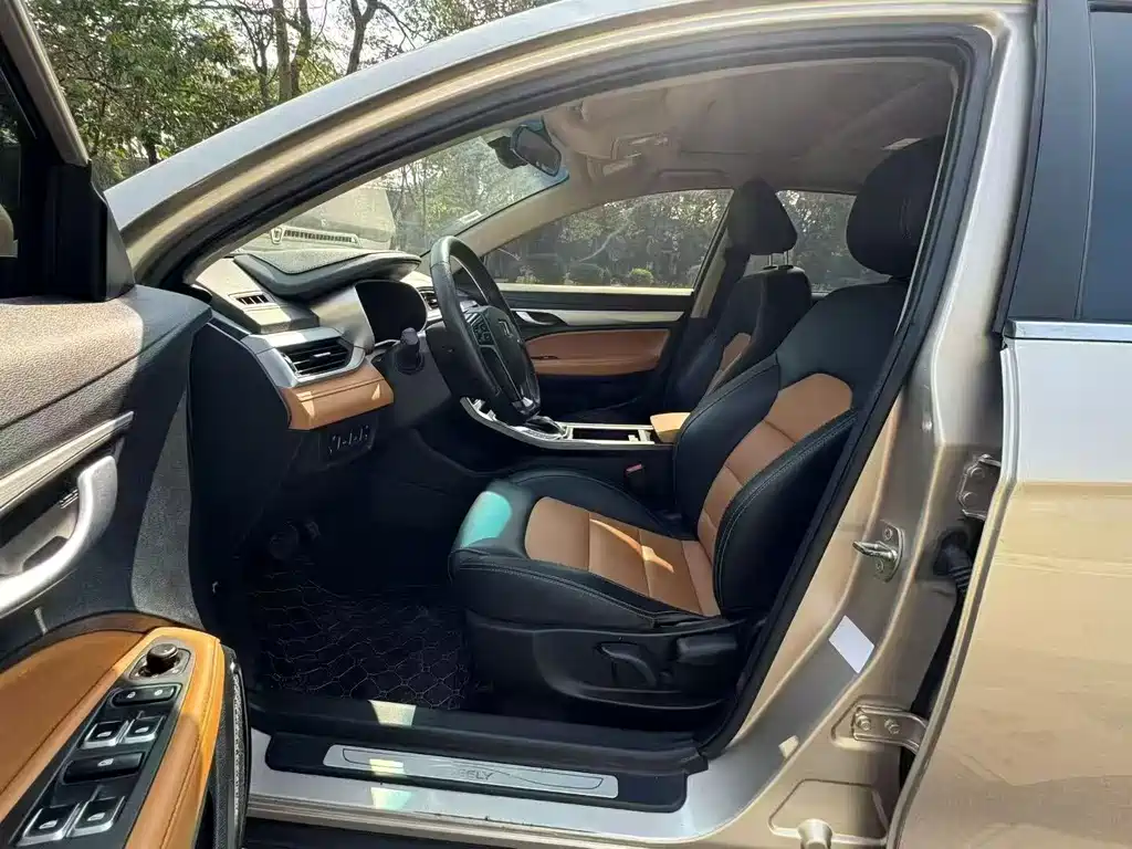 Geely Vision S1 — фото 4