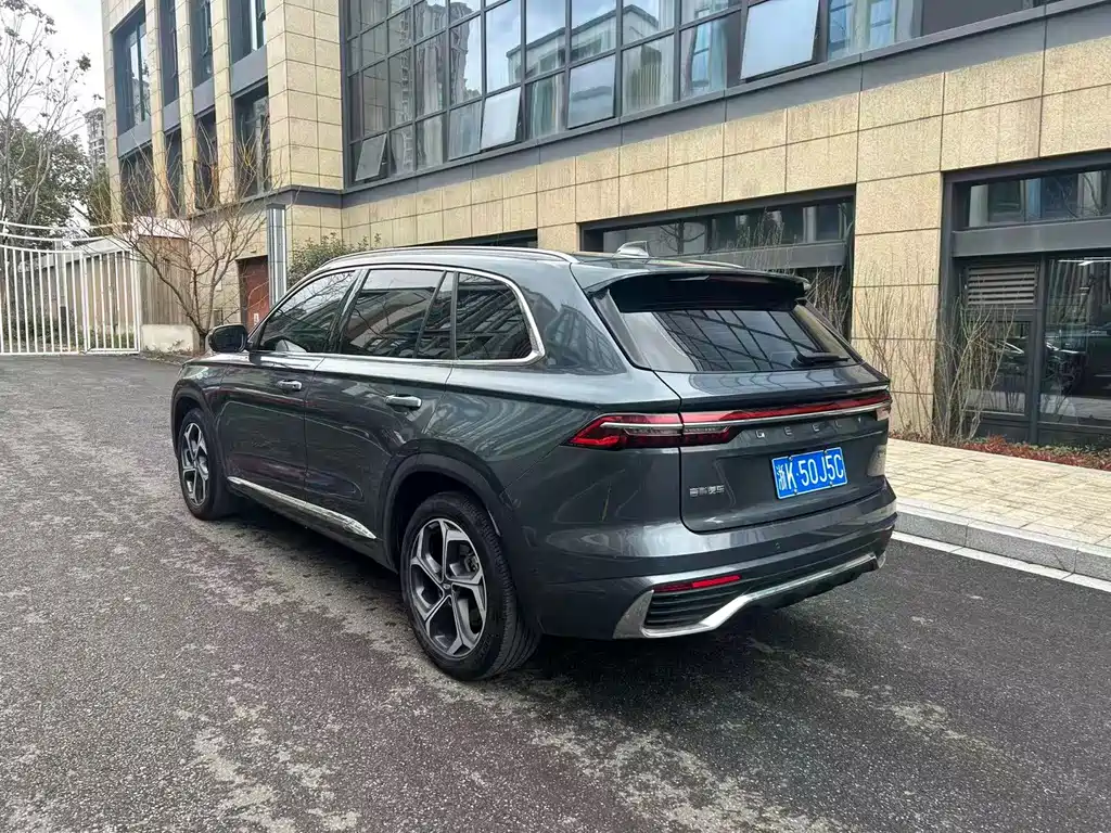 Geely Xingyue L — фото 9