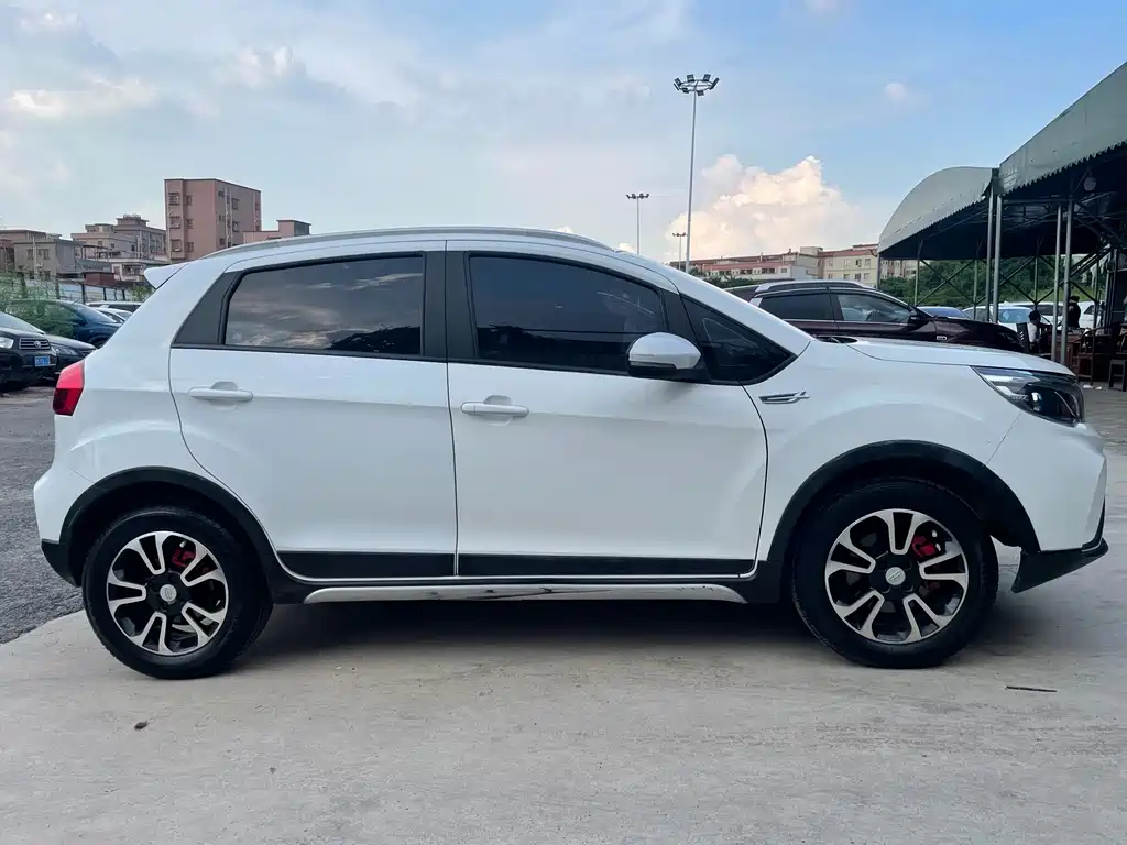 Geely Vision X3 — фото 5
