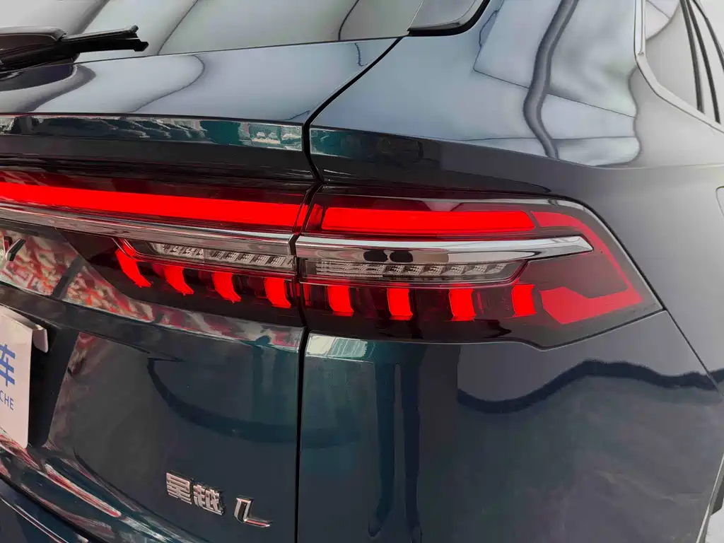 Geely Xingyue L — фото 29