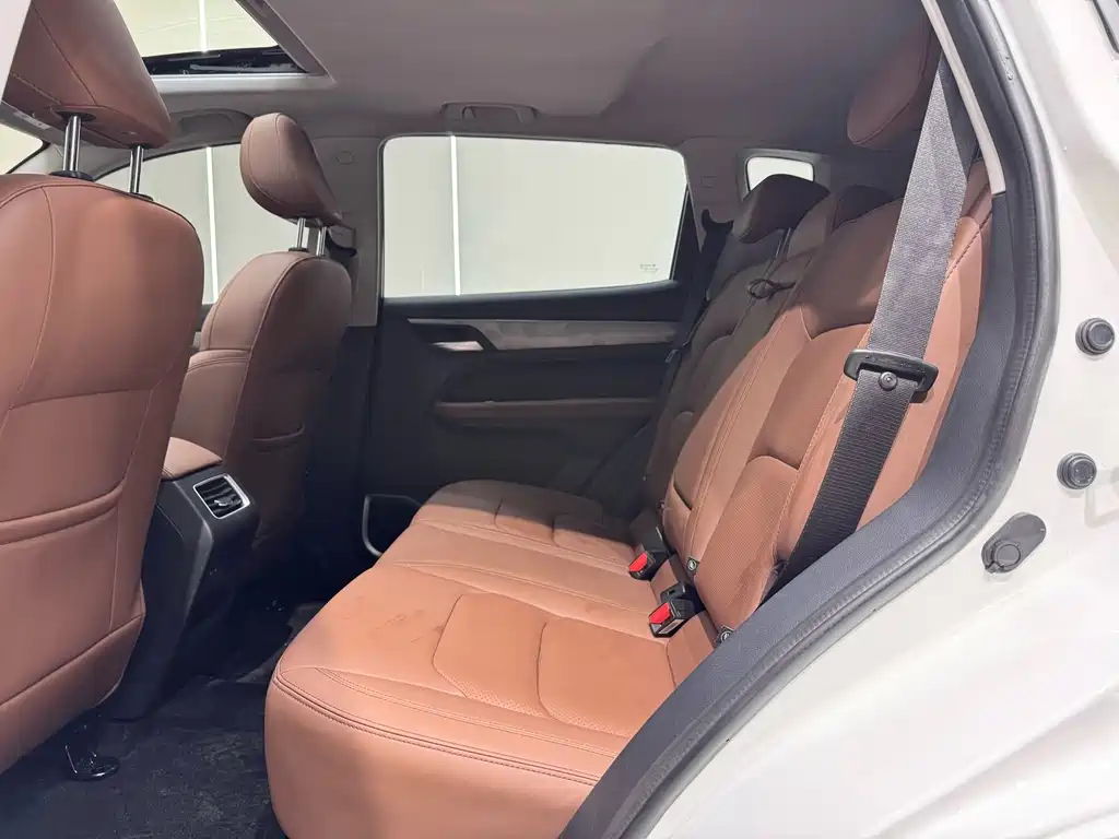 Geely Vision X6 — фото 17