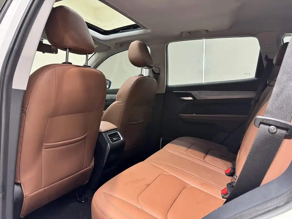 Geely Vision X6 — фото 18
