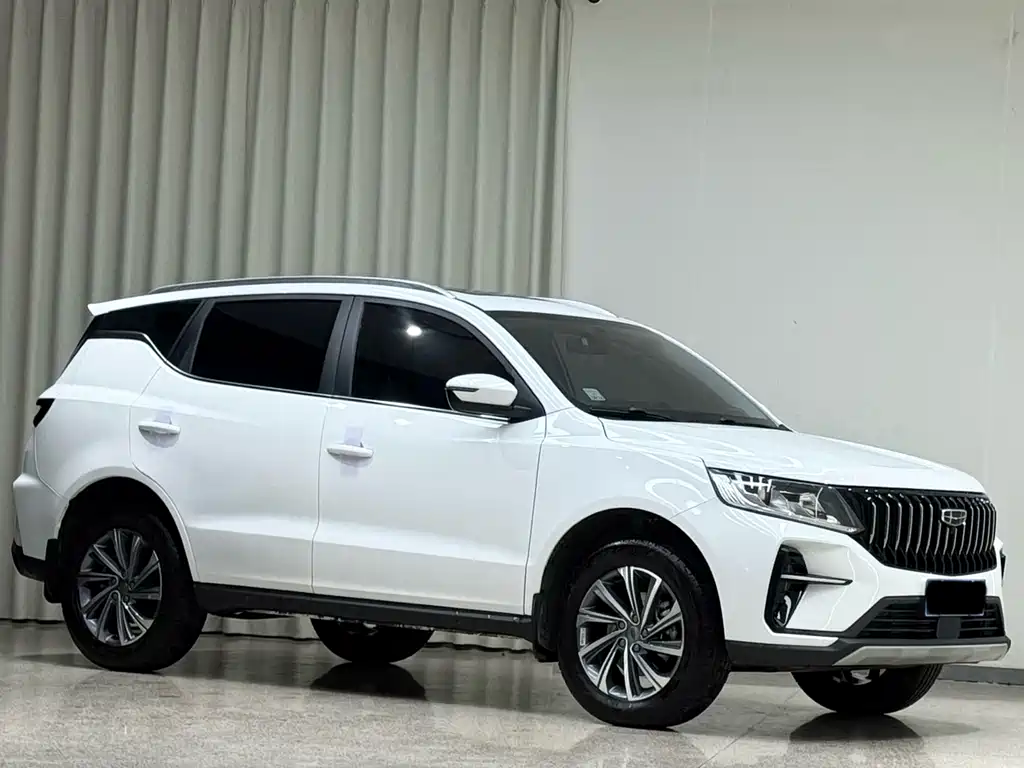 Geely Vision X6 — фото 3