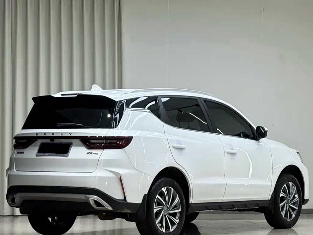 Geely Vision X6 — фото 6