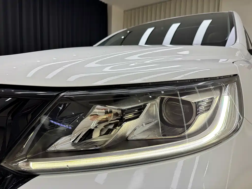 Geely Vision X6 — фото 7