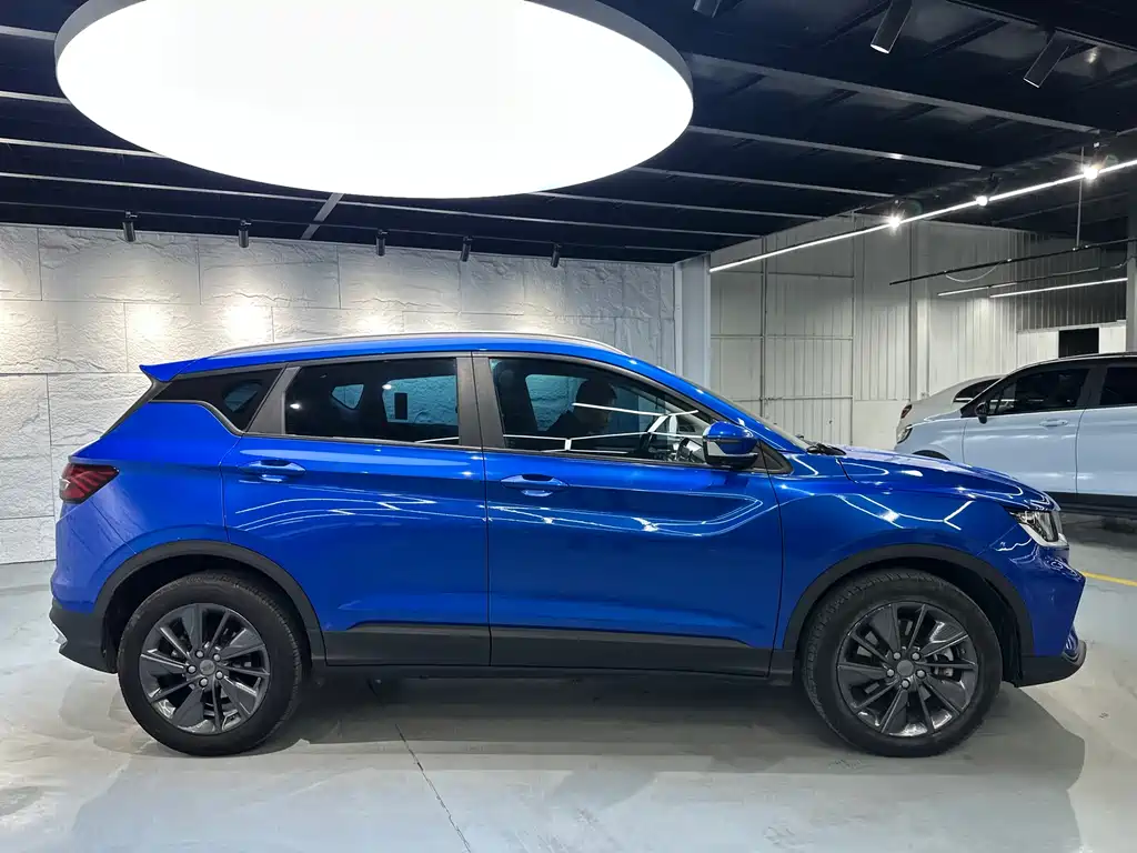 Geely Binyue NEV — фото 4