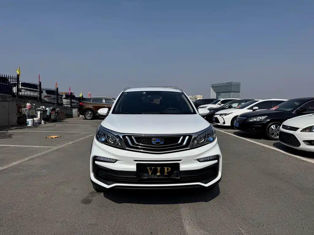 Geely Vision X3 — фото 2