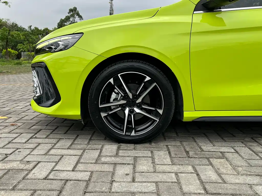 Geely Binrui — фото 10
