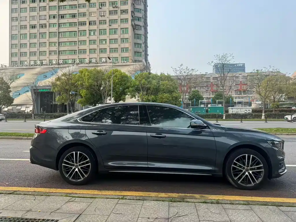 Geely Xingrui — фото 4