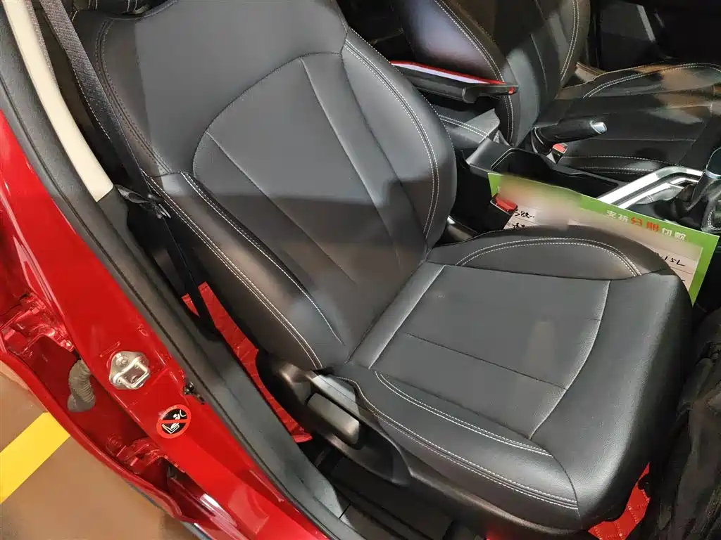 Geely Vision X3 — фото 25