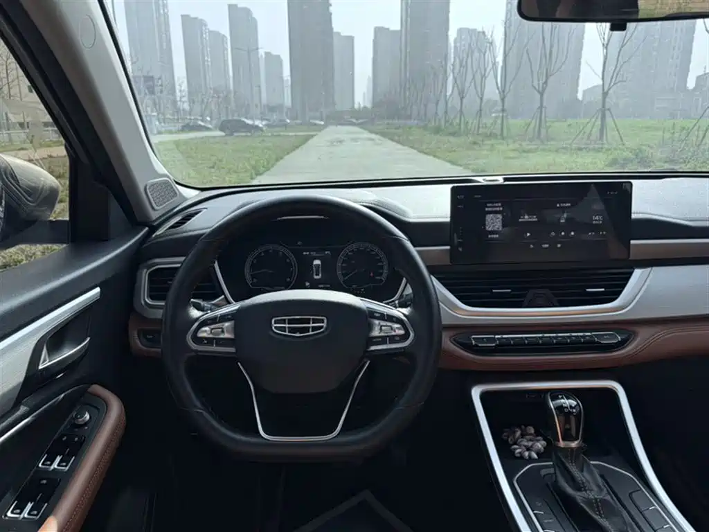Geely Vision X6 — фото 11