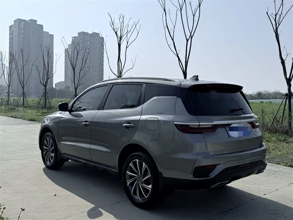 Geely Vision X6 — фото 25